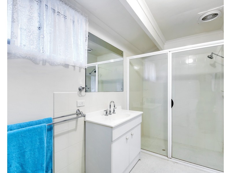 9 Neuville Court, Wynn Vale SA 5127