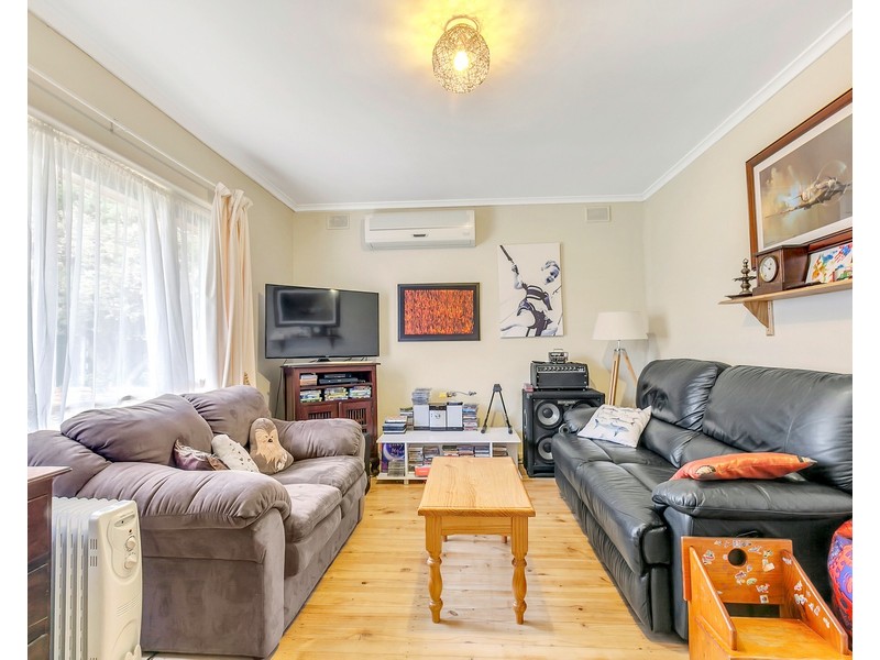 15 Oklahoma Ave, Para Vista SA 5093