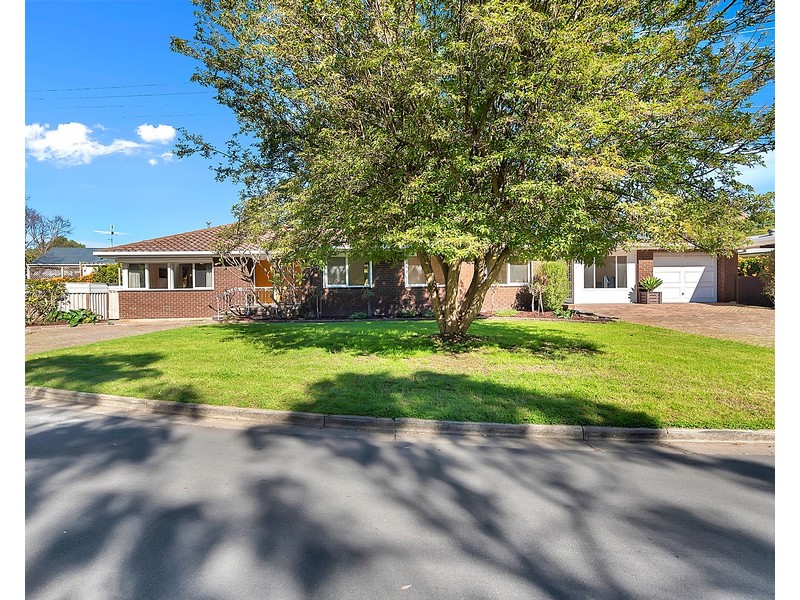 27 Haddington Street, Valley View SA 5093