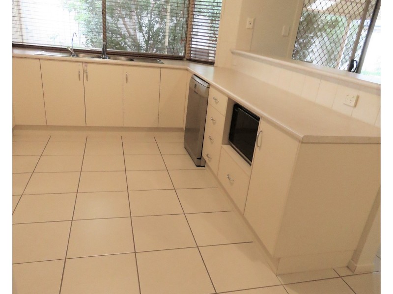 26 Arcadia Drive, Smithfield SA 5114