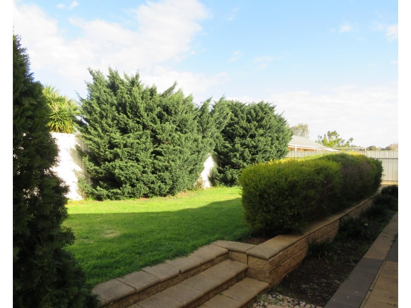 26 Arcadia Drive, Smithfield SA 5114