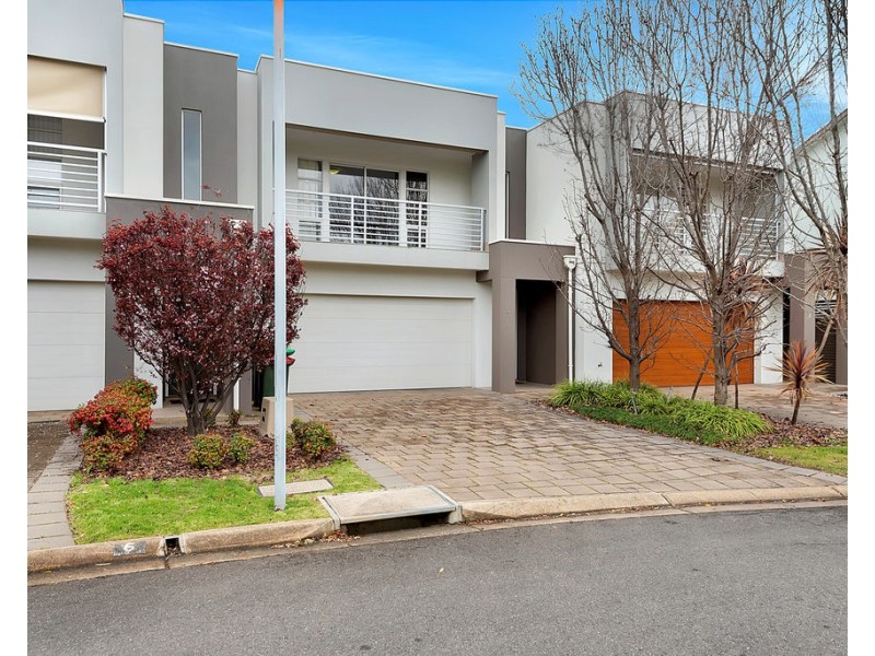 7 28a Davies Road, Glynde SA 5070