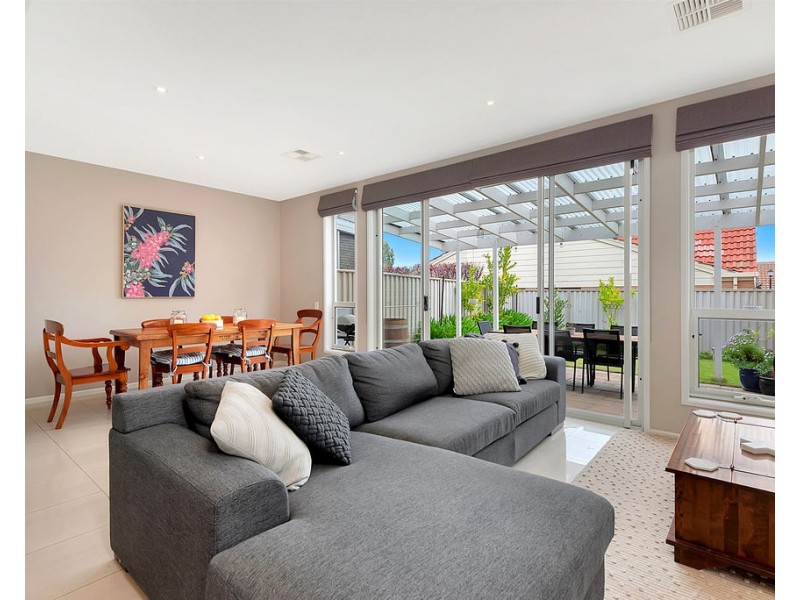 7 28a Davies Road, Glynde SA 5070