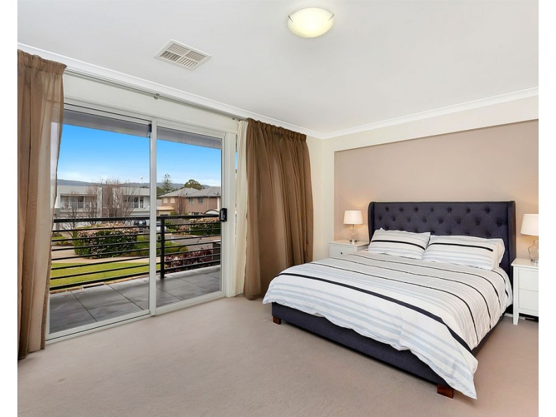 7 28a Davies Road, Glynde SA 5070