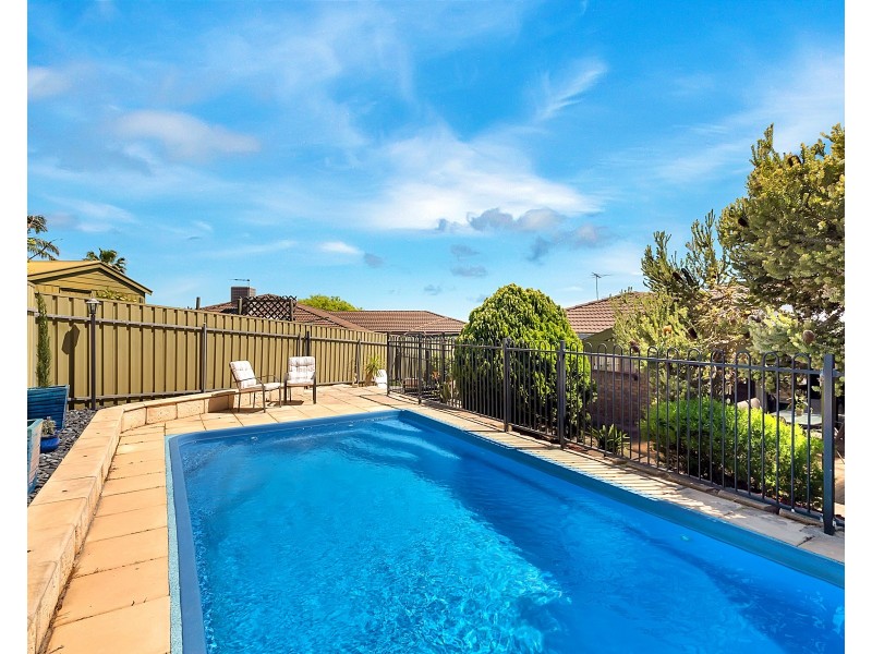 15 Mawson Court, Wynn Vale SA 5127