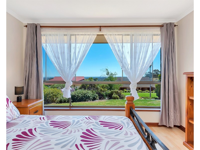 15 Mawson Court, Wynn Vale SA 5127