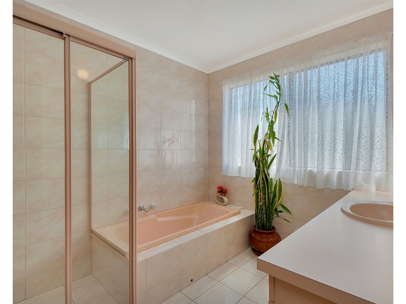 15 Mawson Court, Wynn Vale SA 5127