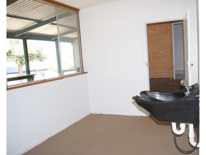 1 Heathfield Avenue, Dernancourt SA 5075