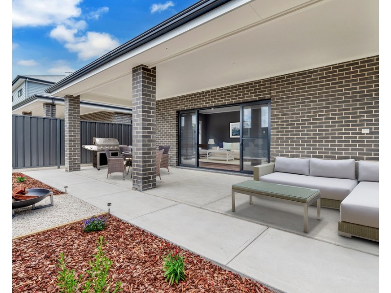 8a Palomino Parade, Wynn Vale SA 5127