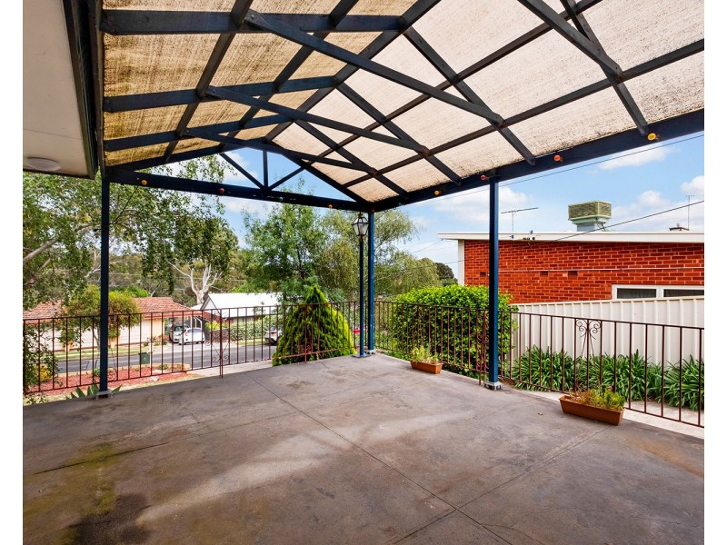 8 John Street, Seacliff Park SA 5049