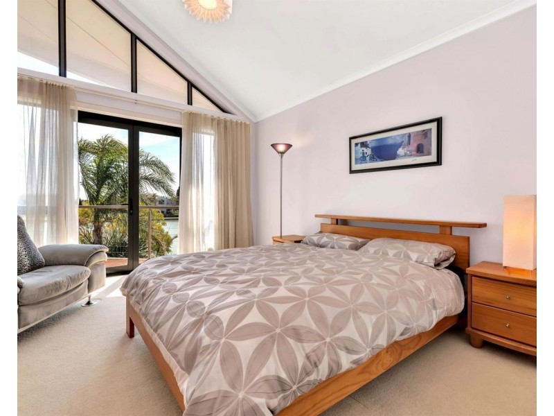 50  Shearwater Drive, Mawson Lakes SA 5095