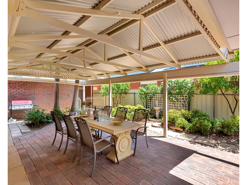 17 Britton Ave, Tranmere SA 5073