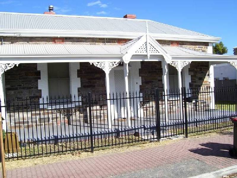 41 Byron Street, Glenelg SA 5045