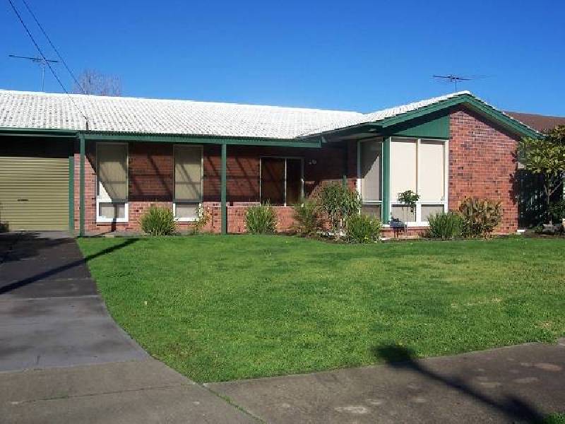 35 Lutana Crescent, Mitchell Park SA 5043