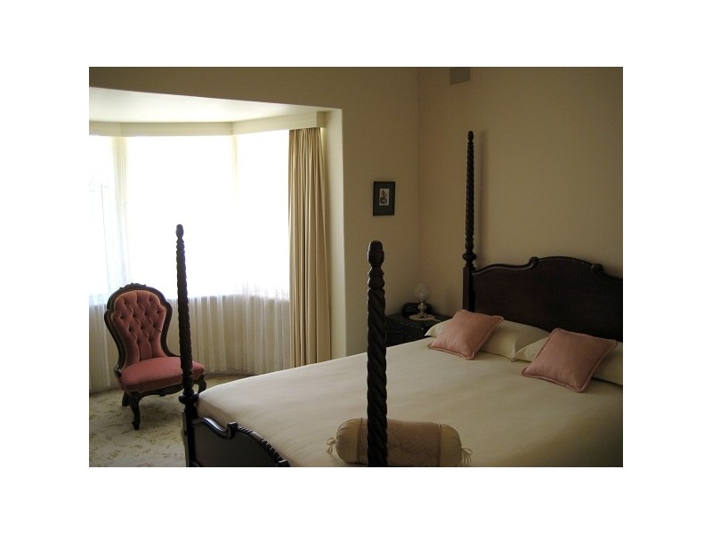 11 ARTHUR STREET, Clarence Gardens SA 5039