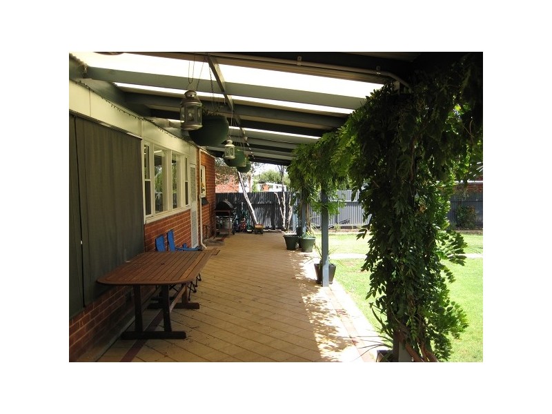 50 Edward Street, Cumberland Park SA 5041