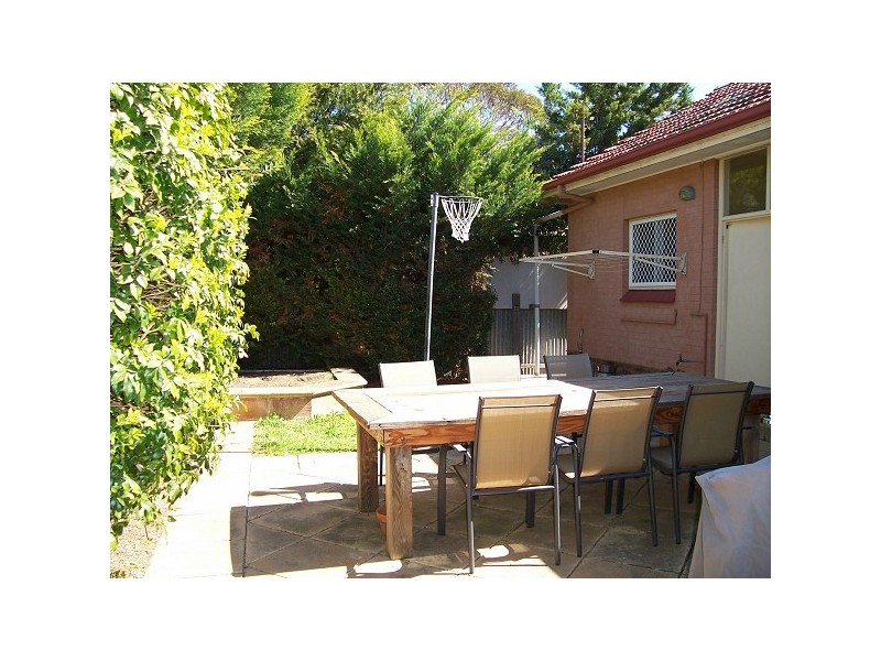 9 Gladstone Road, North Brighton SA 5048