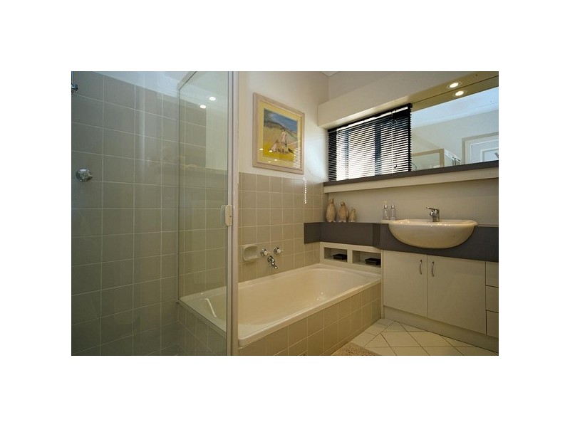 47 Goolwa Channel Drive, Hindmarsh Island SA 5214