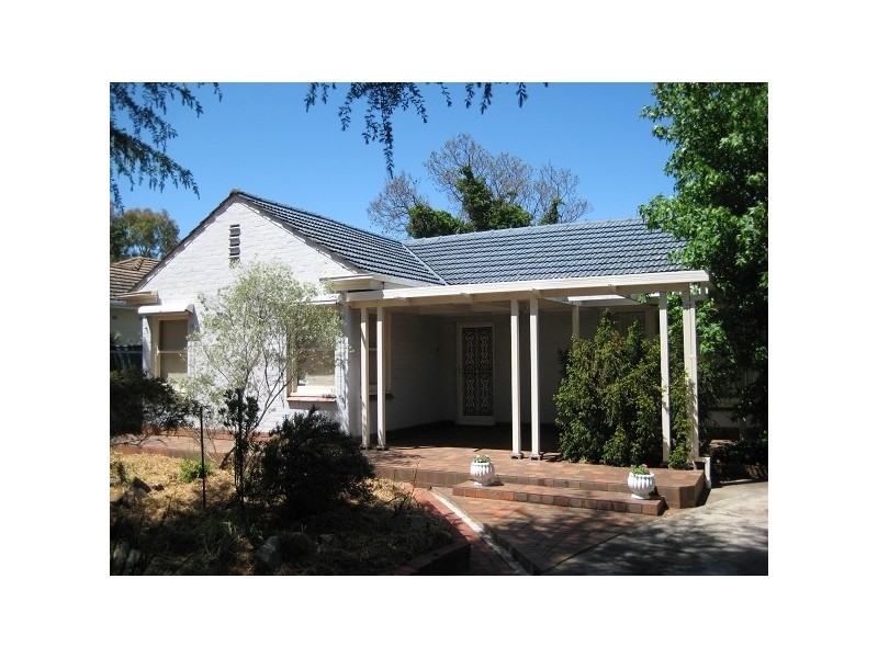 23 WATTLEBURY RD, Lower Mitcham SA 5062