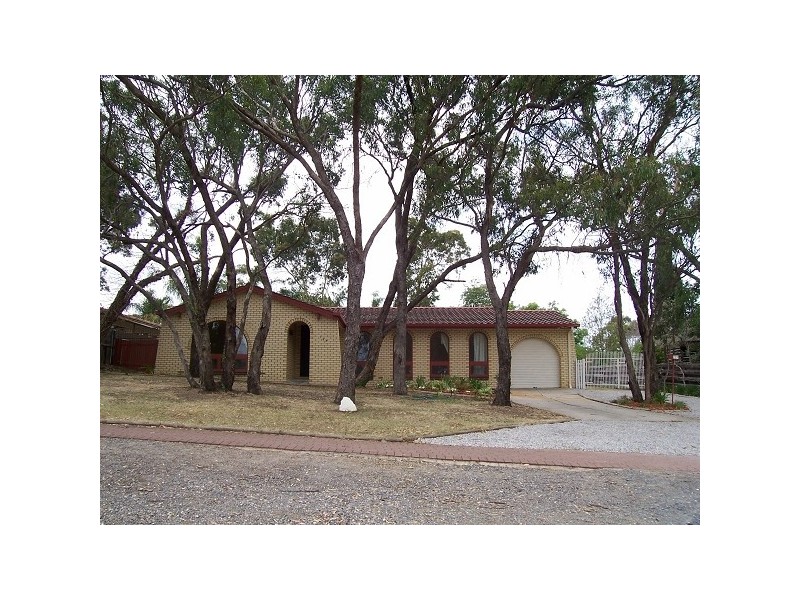 127 Black Road, Flagstaff Hill SA 5159