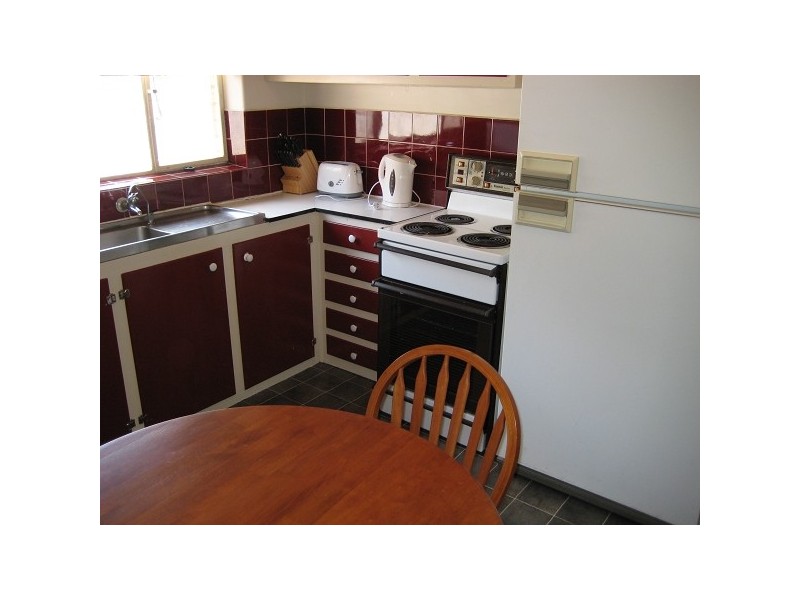 2/635-637 South Road, Black Forest SA 5035