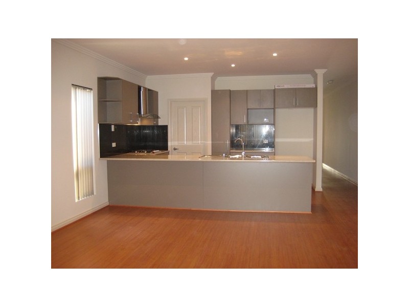 20 TIPARRA AVE, Park Holme SA 5043