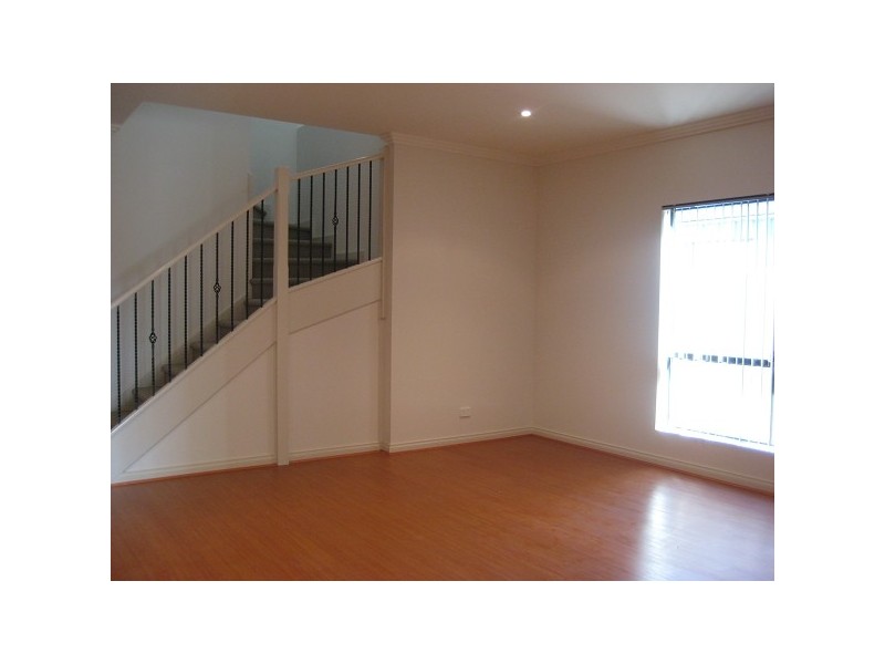 20 TIPARRA AVE, Park Holme SA 5043