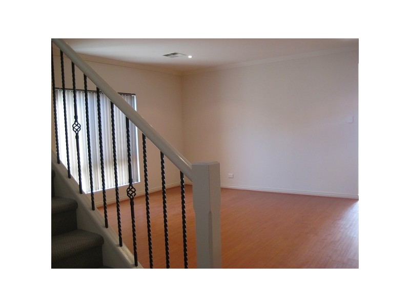 20 TIPARRA AVE, Park Holme SA 5043