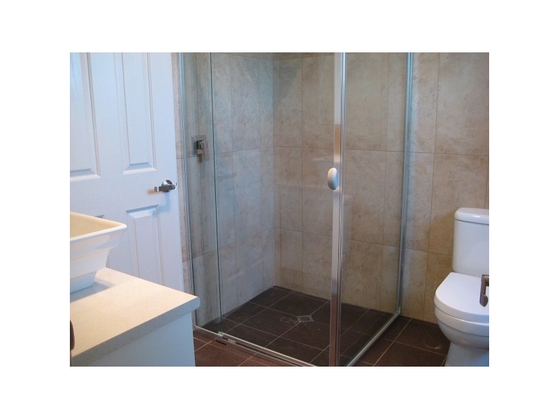 20 TIPARRA AVE, Park Holme SA 5043