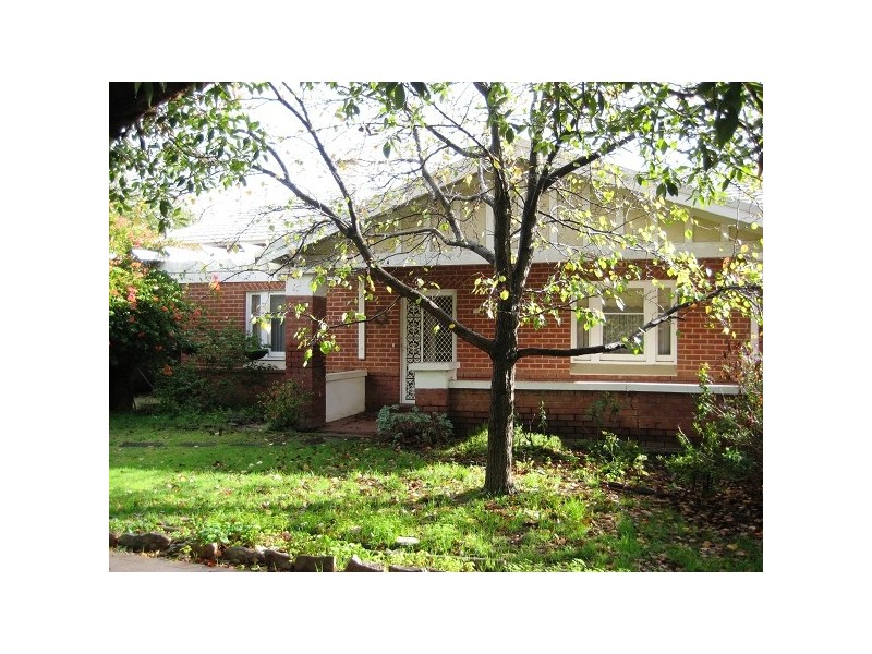 4 Dixon Street, Clarence Park SA 5034