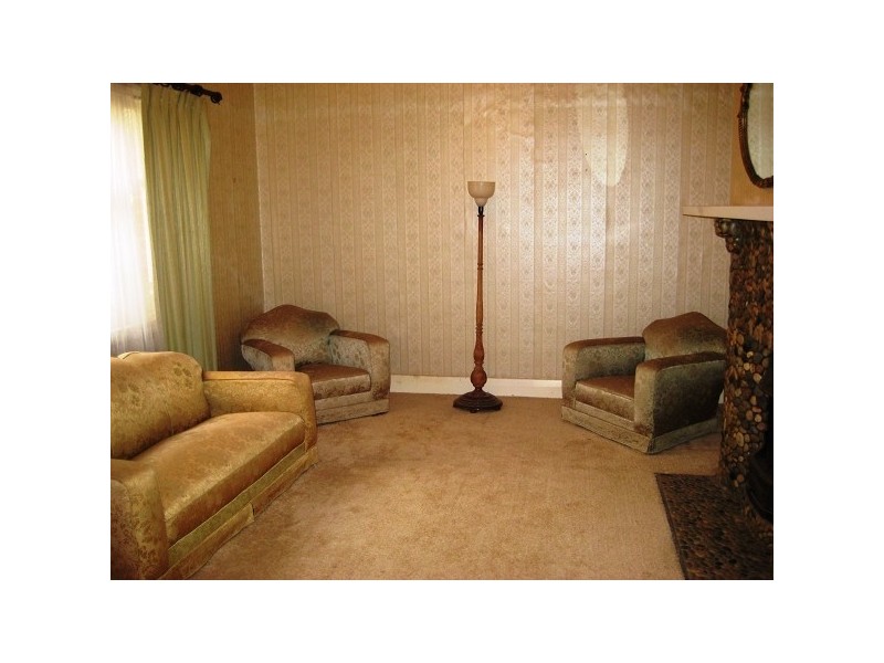 4 Dixon Street, Clarence Park SA 5034