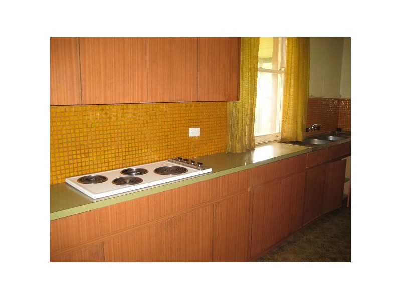 4 Dixon Street, Clarence Park SA 5034