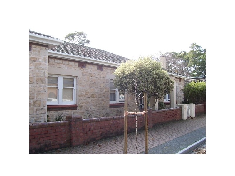 10 & 10a Dean Grove, Marryatville SA 5068