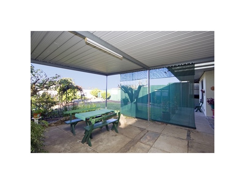 3 Windsor Avenue, Clearview SA 5085