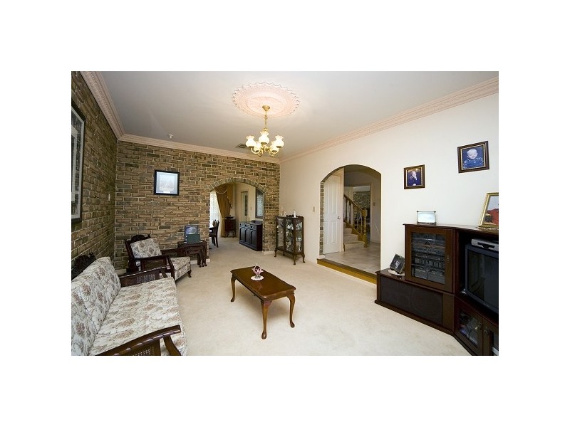 16 Schroder Court, North Haven SA 5018