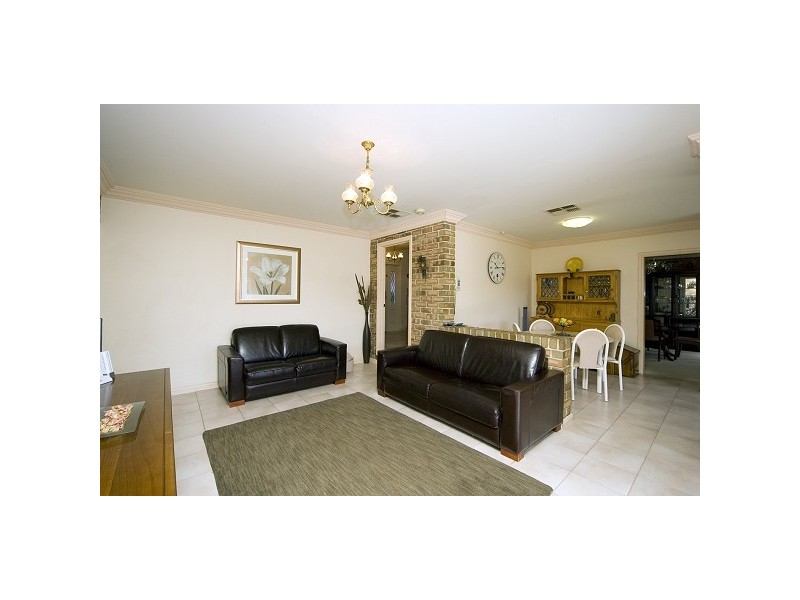 16 Schroder Court, North Haven SA 5018