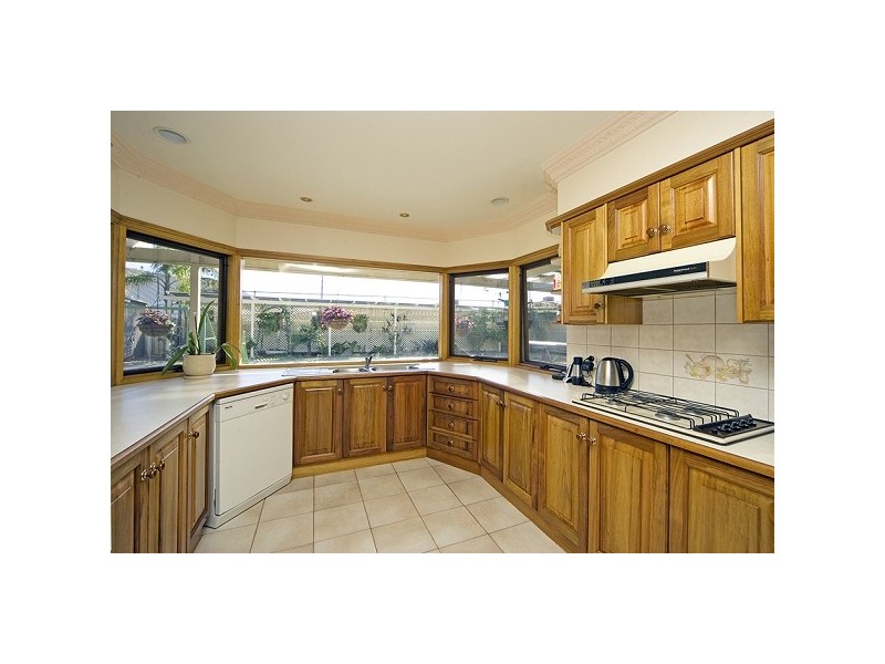 16 Schroder Court, North Haven SA 5018