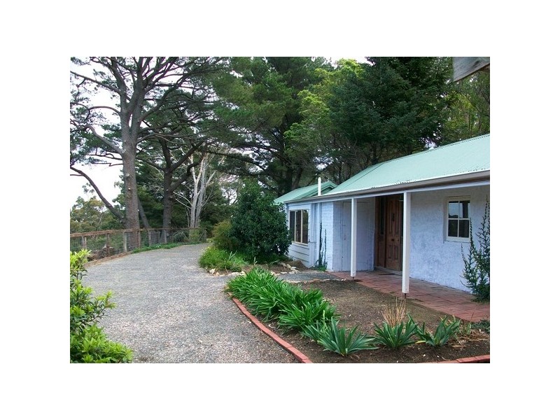 61 Emmett Road, Crafers West SA 5152