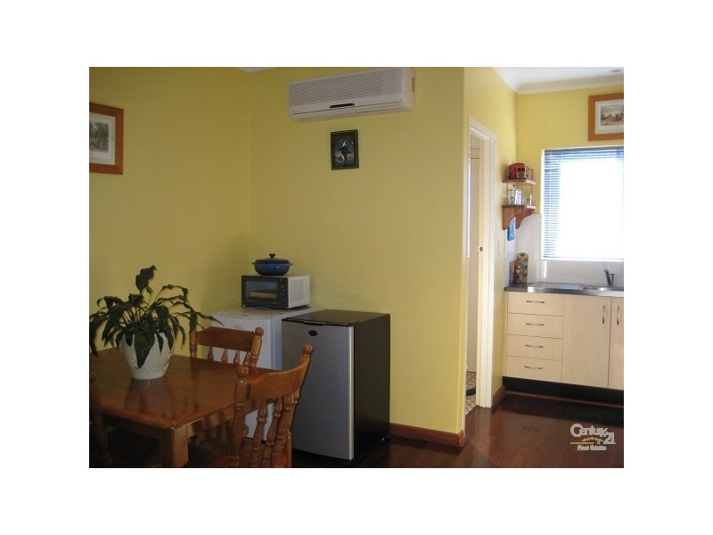 2/22 Military Road, West Beach SA 5024