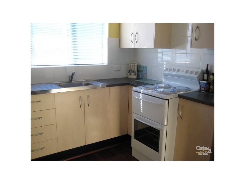 2/22 Military Road, West Beach SA 5024