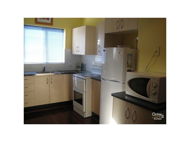 2/22 Military Road, West Beach SA 5024