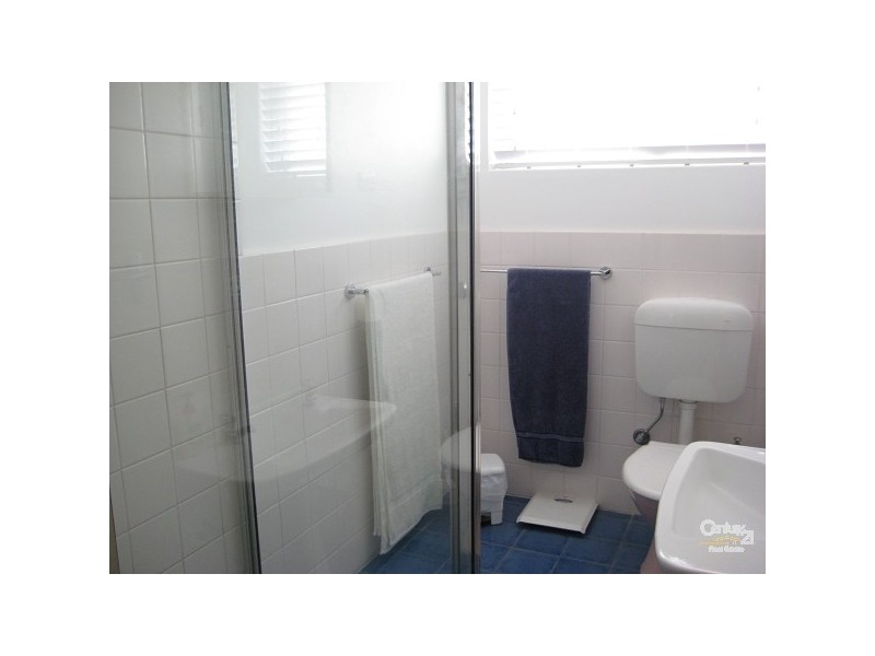 2/22 Military Road, West Beach SA 5024