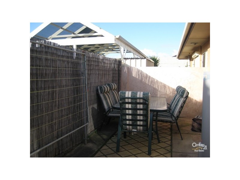 2/22 Military Road, West Beach SA 5024