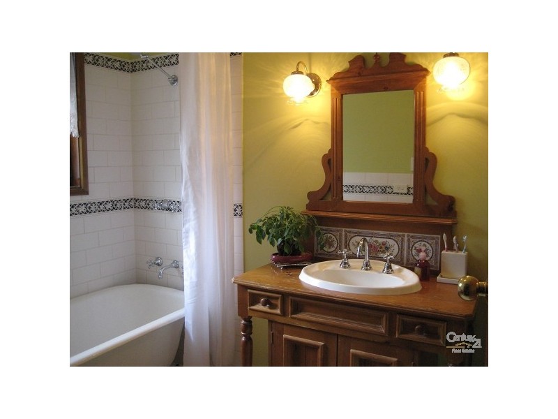 17 Ashby Ave, Blackwood SA 5051