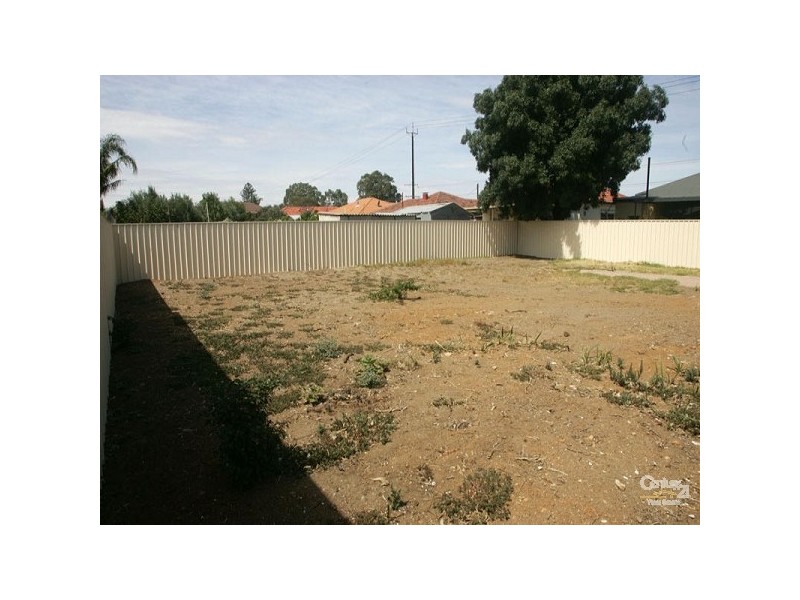 15a Nilpena Avenue, Park Holme SA 5043