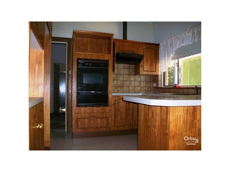 17 Barker Street, South Plympton SA 5038