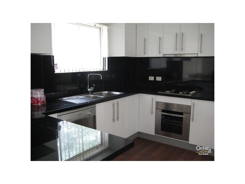 18 Quintus Terrace, Dover Gardens SA 5048