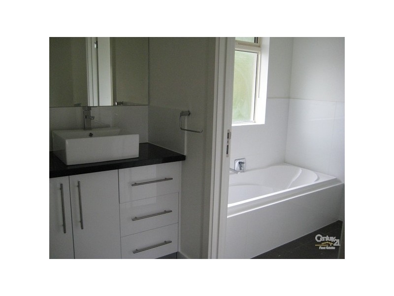 18 Quintus Terrace, Dover Gardens SA 5048