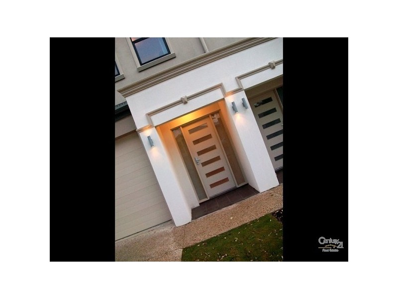 20 Tiparra Avenue, Park Holme SA 5043