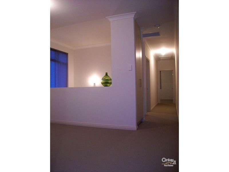 20 Tiparra Avenue, Park Holme SA 5043